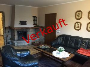 Freundliche EG-4-Zimmer-ETW im energetisch voll sanierten Handwerkerhaus